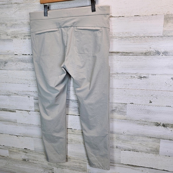 Athleta Women Wander Stash Skinny Pants 16 Light Gray Water Repellent Activewear - Picture 5 of 13